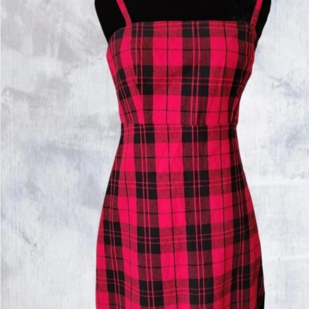 Hollister Buffalo Plaid Mini Dress - Picture 7 of 7